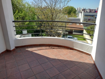 José Martí 700 (Flores )