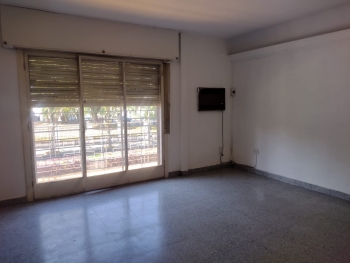 San Martin Av 5300 (Villa del Parque )