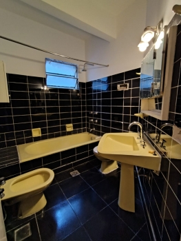 San Martin Av 5300 (Villa del Parque )
