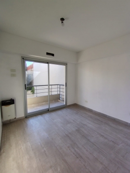 R E San Martin 4700 (Villa Luro )
