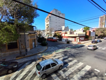 Neuquen 2400 (Flores )